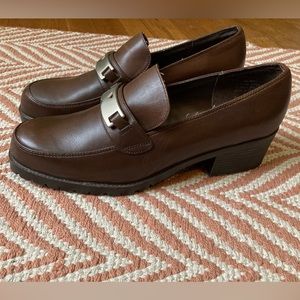 90s Vintage Chunky Heel Brown Loafers Academia Loafers